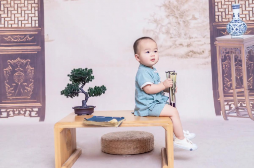 连云港1岁宝宝走路 连云港1岁宝宝走路